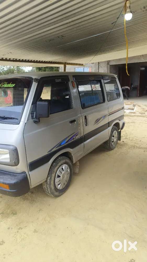 Maruti Suzuki Omni 2010