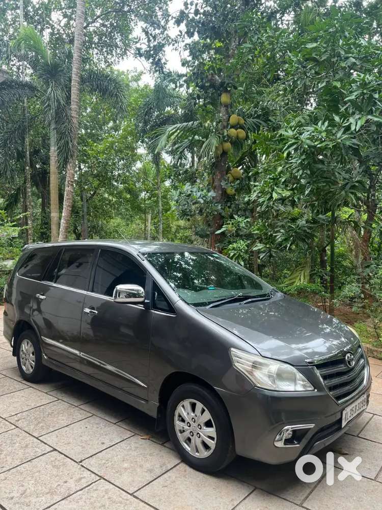Toyota Innova 2.5 Diesel 7 2010