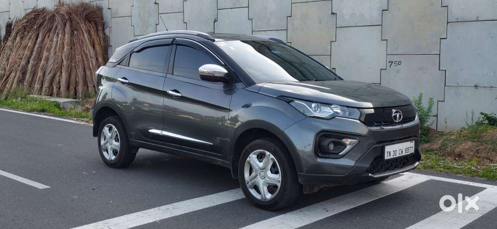 Tata Nexon 1.5 Revotorq Xm (s), 2022, Diesel