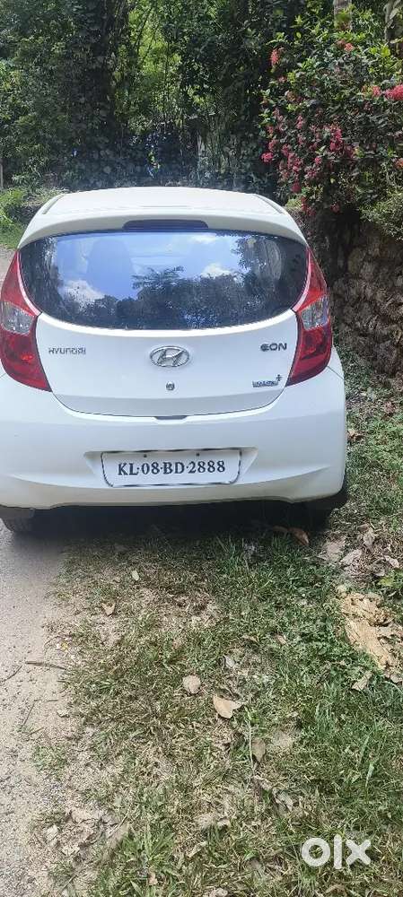 Hyundai Eon 2014 Petrol 18500 Km Driven