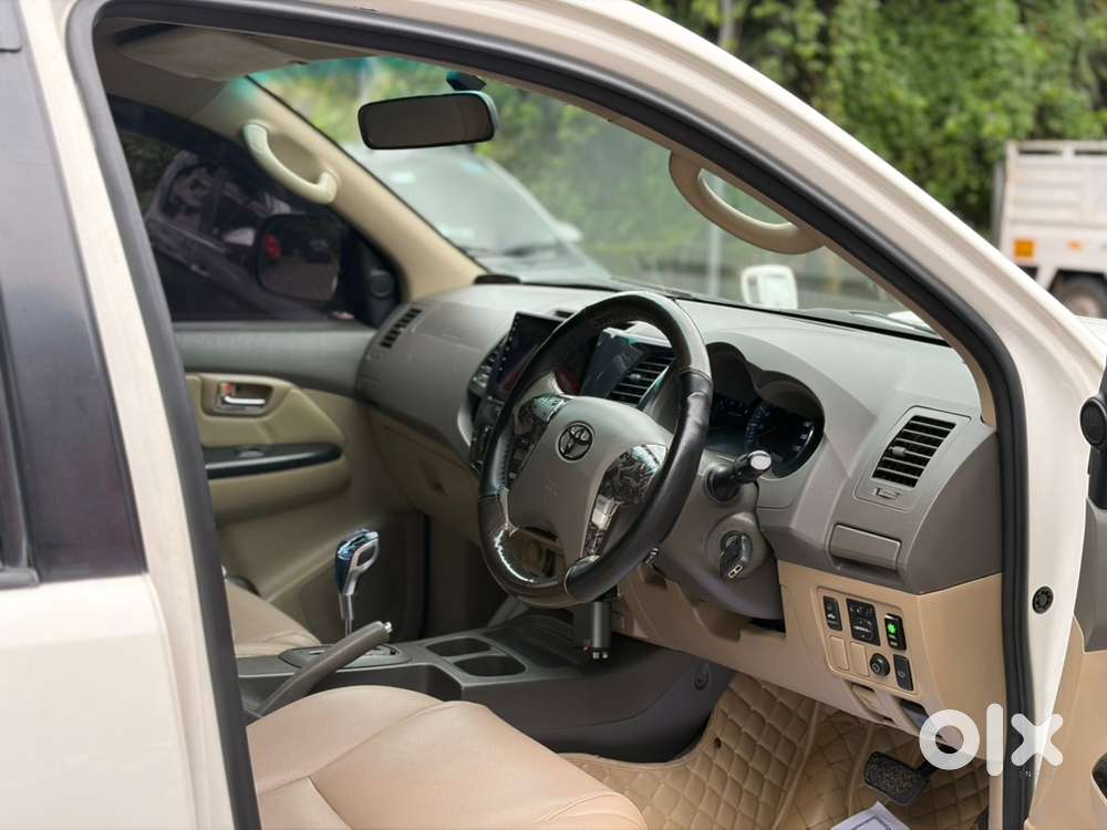 Toyota Fortuner Diesel 2012