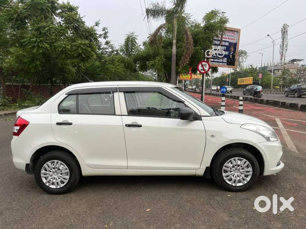 Maruti Suzuki Dzire 1.2 Lxi, 2022, Petrol