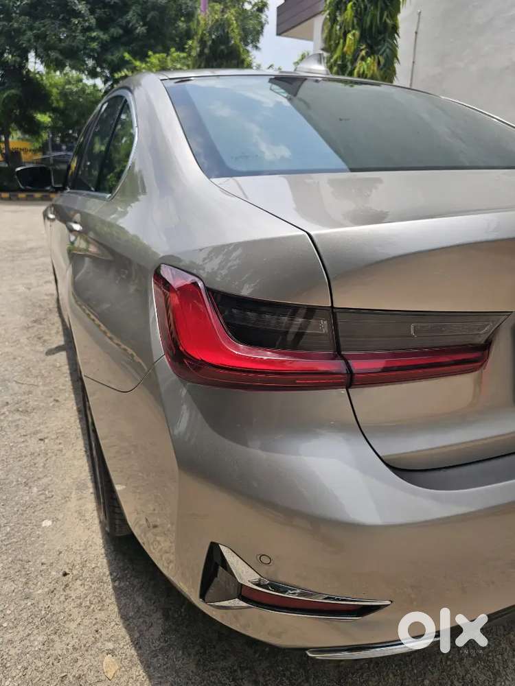 Newcondition Bmw 330 Li 2022 Petrol (all Service/repair Done From Bmw)