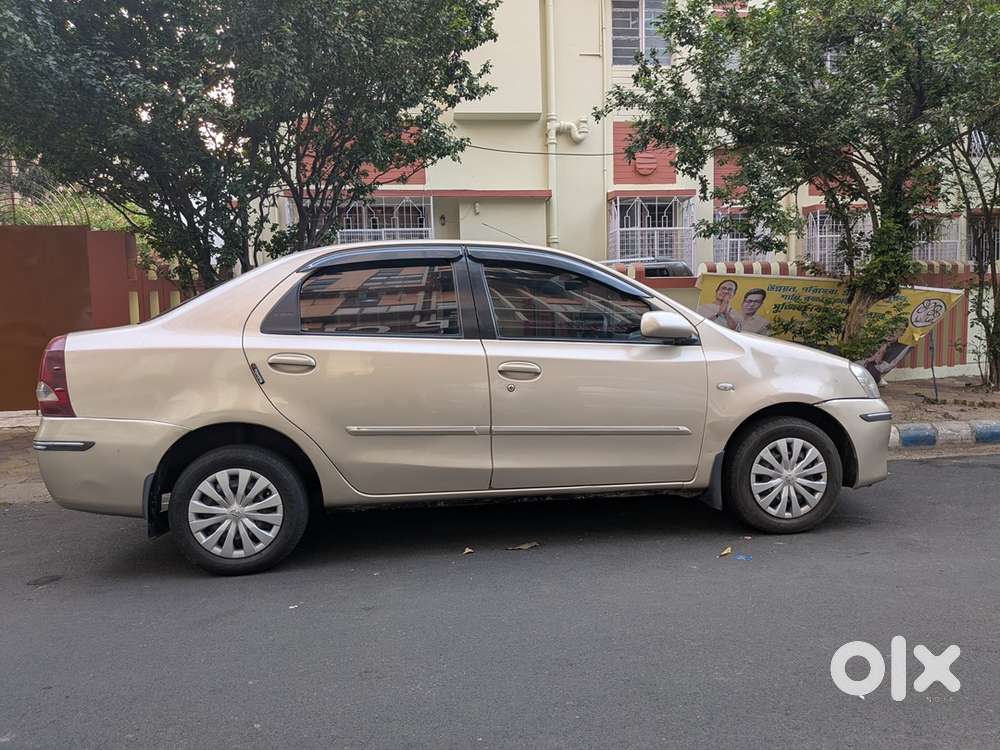 Toyota Etios Petrol 2012