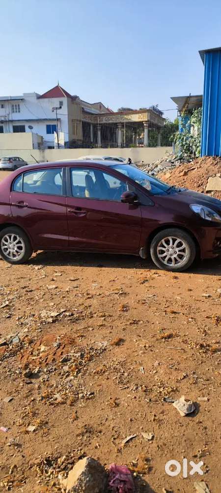 Honda Amaze 2015 Petrol Well Maintained