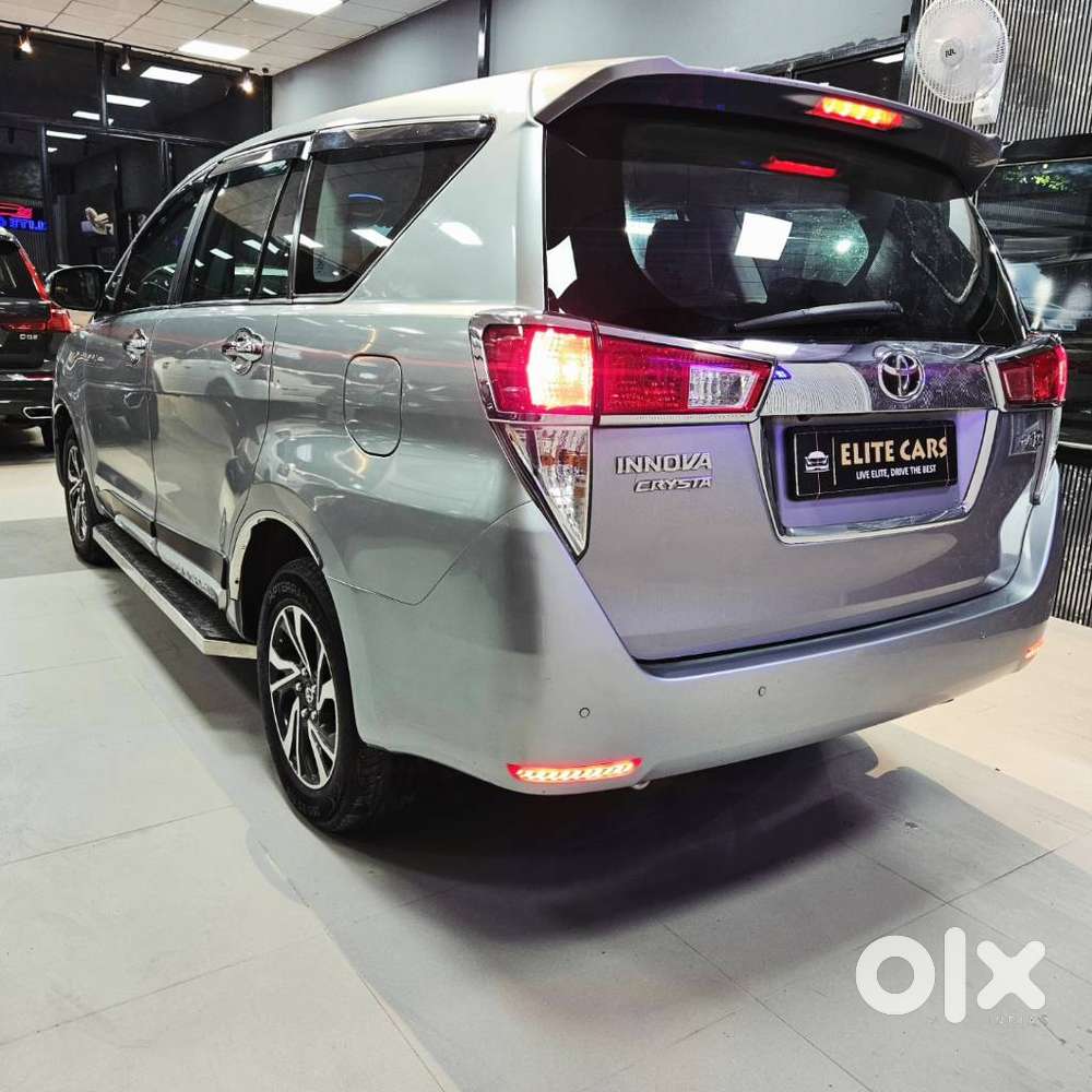 Toyota Innova Crysta 2.4 V 7 Str, 2023, Diesel