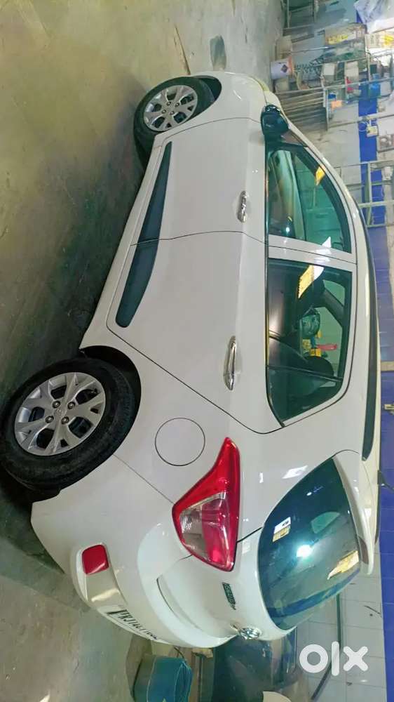 Hyundai Grand I10 Sportz 2015