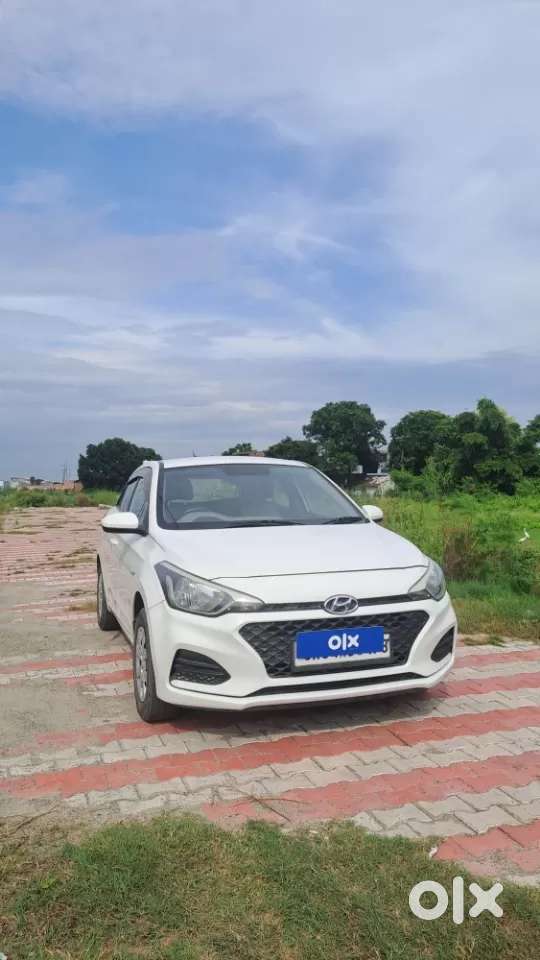 Hyundai Elite I20 [ ] 1.2 Magna Executive, 2018, Petrol