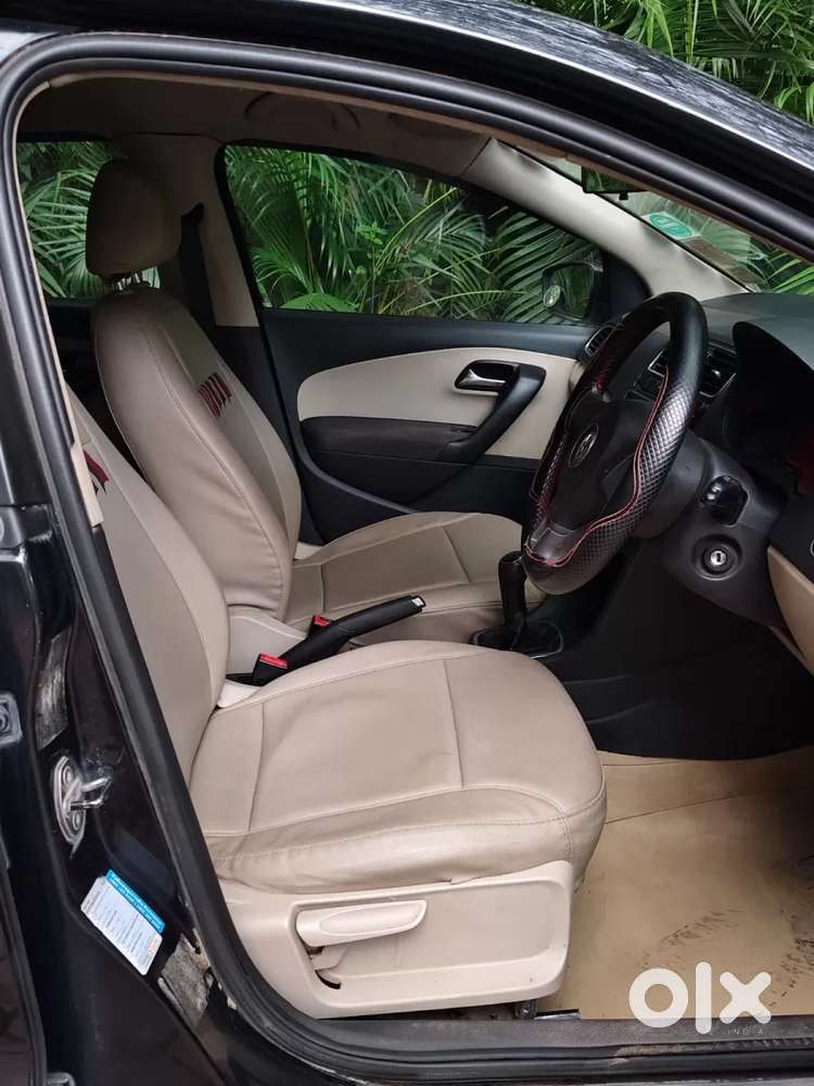 Volkswagen Polo Petrol Highline 1.2l, 2011, Petrol