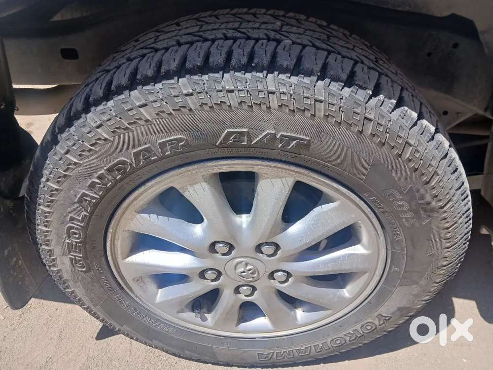 Toyota Innova 2.5v Top Model