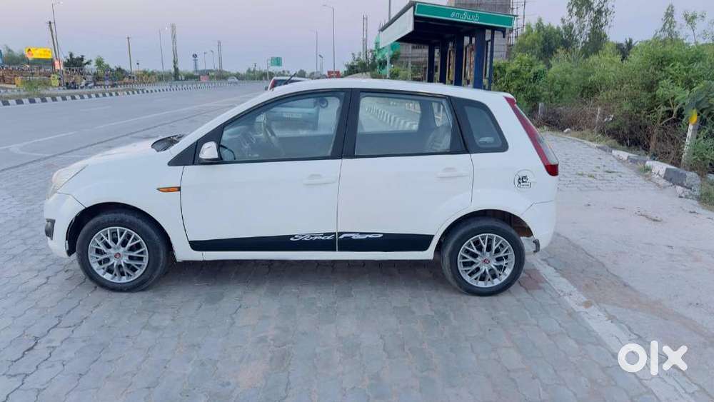 Ford Figo Titatinium Blu 1.5l Tdci, 2013, Diesel