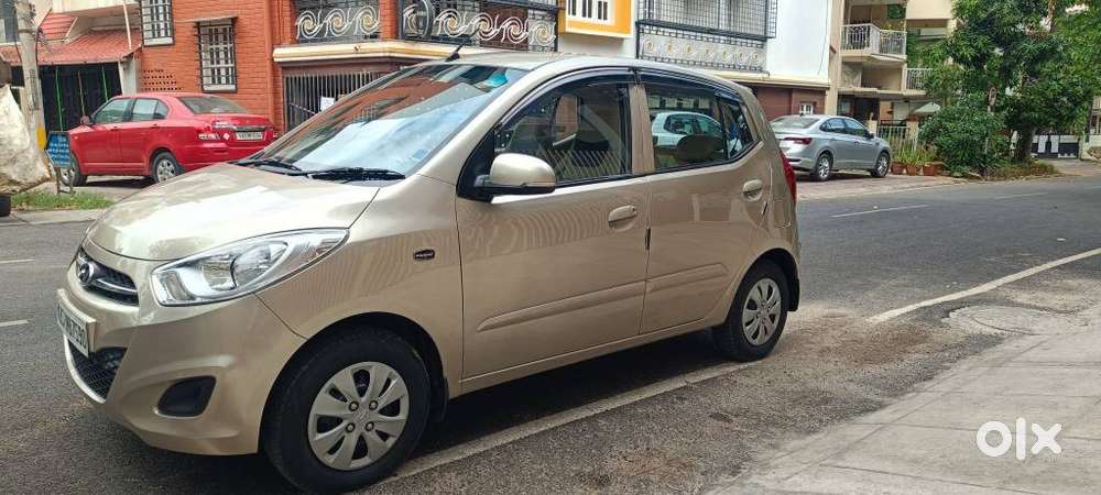 Hyundai I10 Sportz At, 2011, Petrol