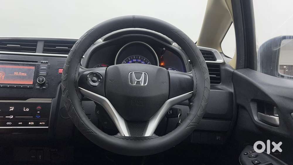 Honda Jazz [2020-2023] 1.2 V I-vtec Mt, 2015, Petrol