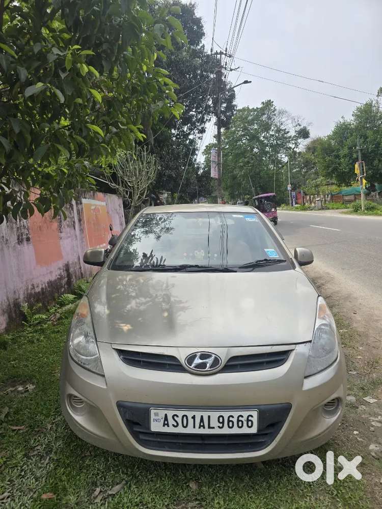 Hyundai I20 2010 Petrol Well Maintained