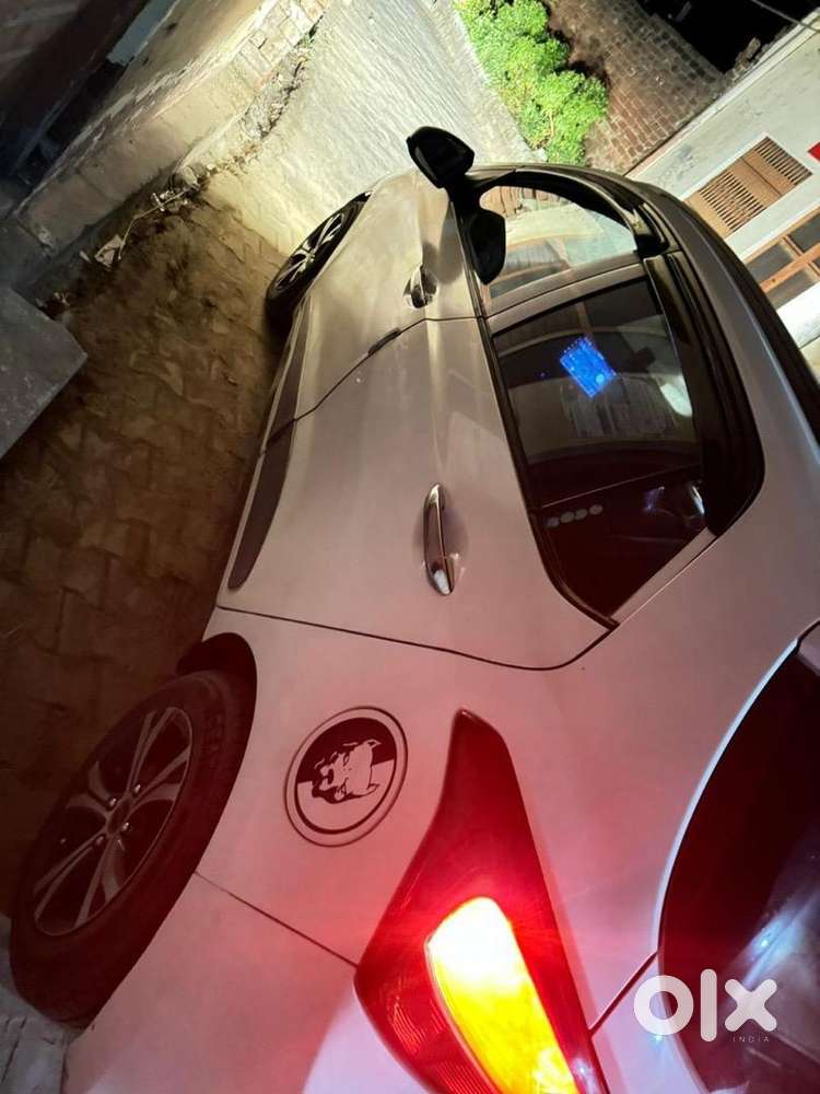 Hyundai Grand I10 2014 Diesel 139000 Km Driven