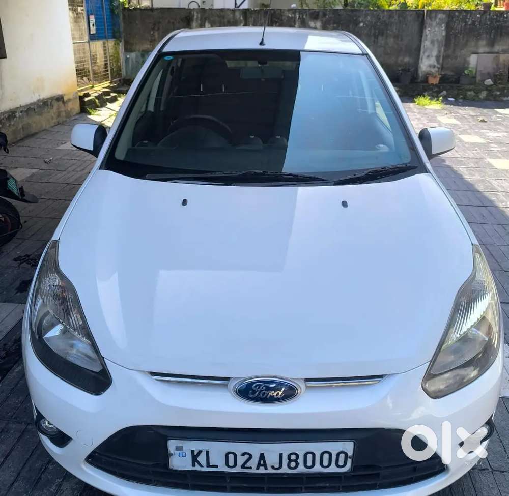 Bmw X1 2012 Black Fancy Number Panoramic Sunroof