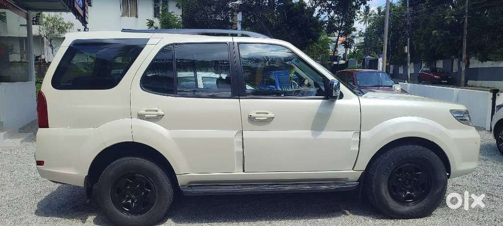 Tata Safari Storme Lx, 2014, Diesel
