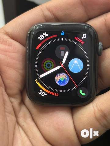 Apple best sale watch 44