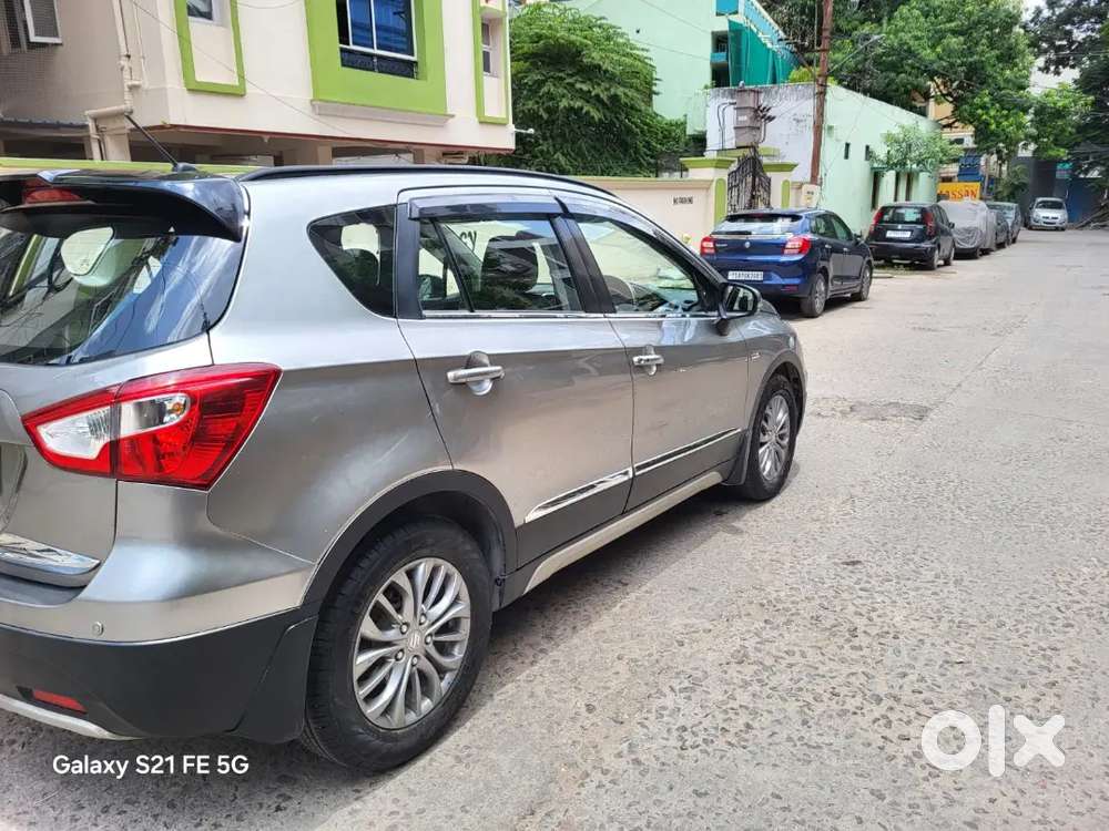 Only 50,000 Kms Maruti Scross Diesel Zeta 2018