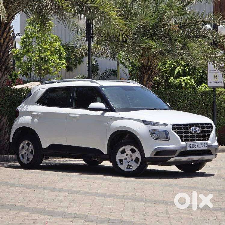 Hyundai Venue, 2021, Petrol