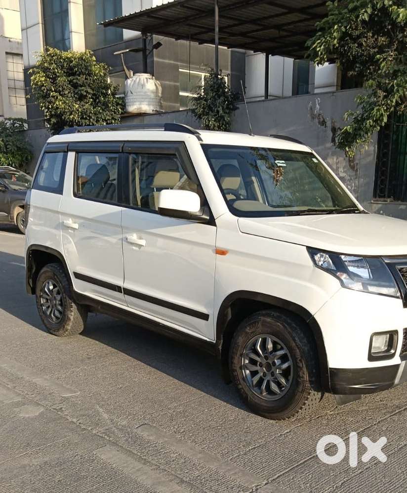 Mahindra Tuv 300 T10 Opt, 2019, Diesel