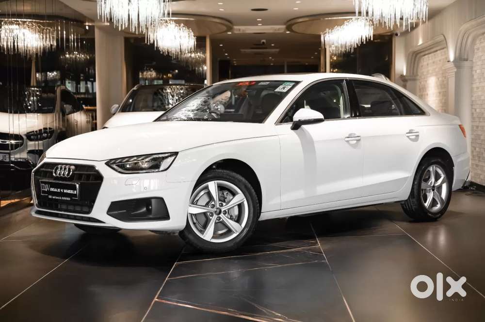 Audi A4 2.0 Premium 40 Tfsi, 2026, Petrol