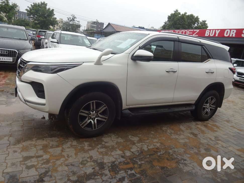 Toyota Fortuner 3.0 4x2 Mt, 2023, Diesel