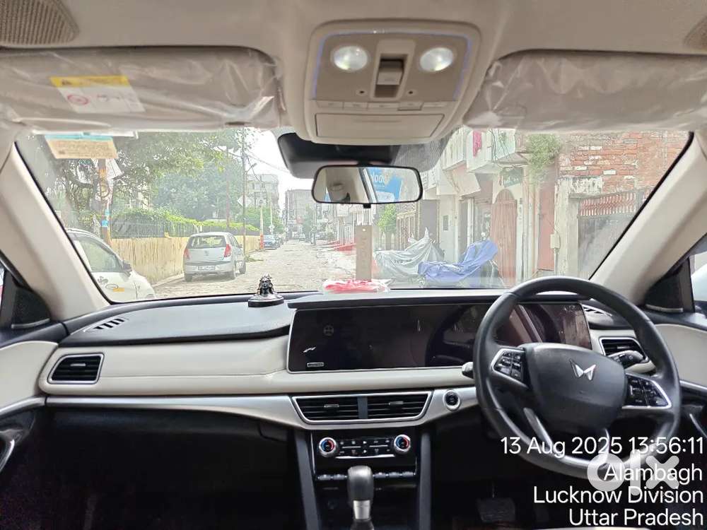 Mahindra Xuv700 2022 Diesel 34000 Km Driven