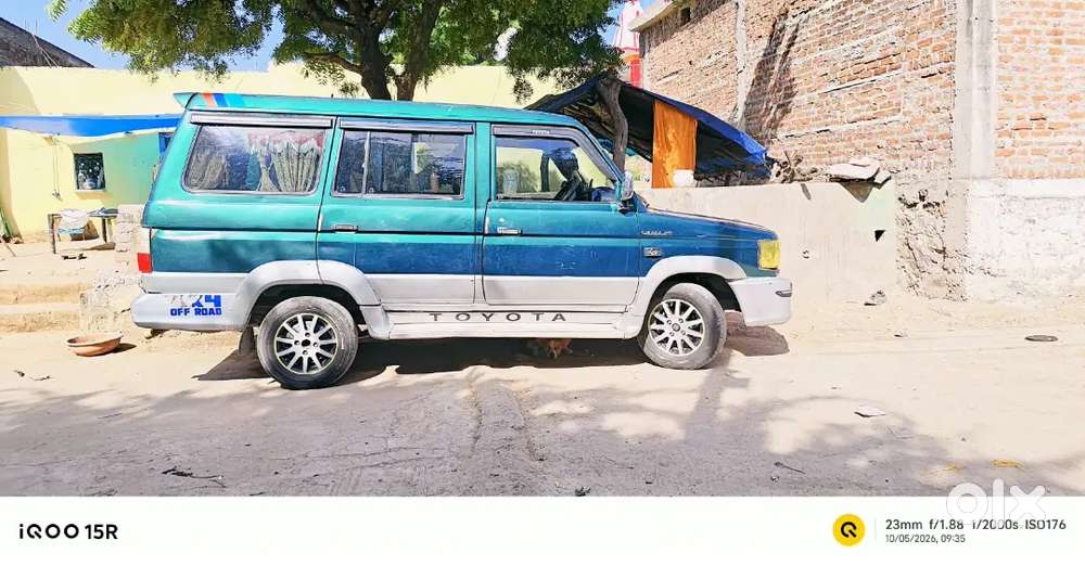 Toyota Qualis Diesel 2004 Zero Mantan
