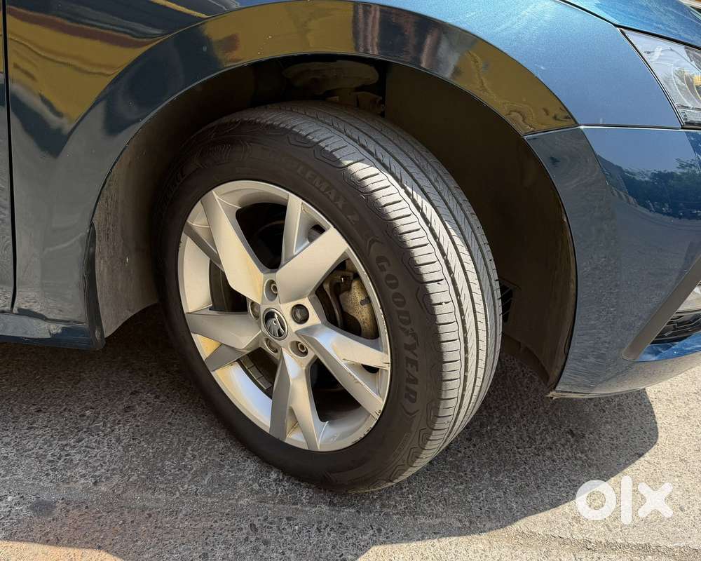 Skoda Octavia 2.0 Style Tsi At, 2021, Petrol