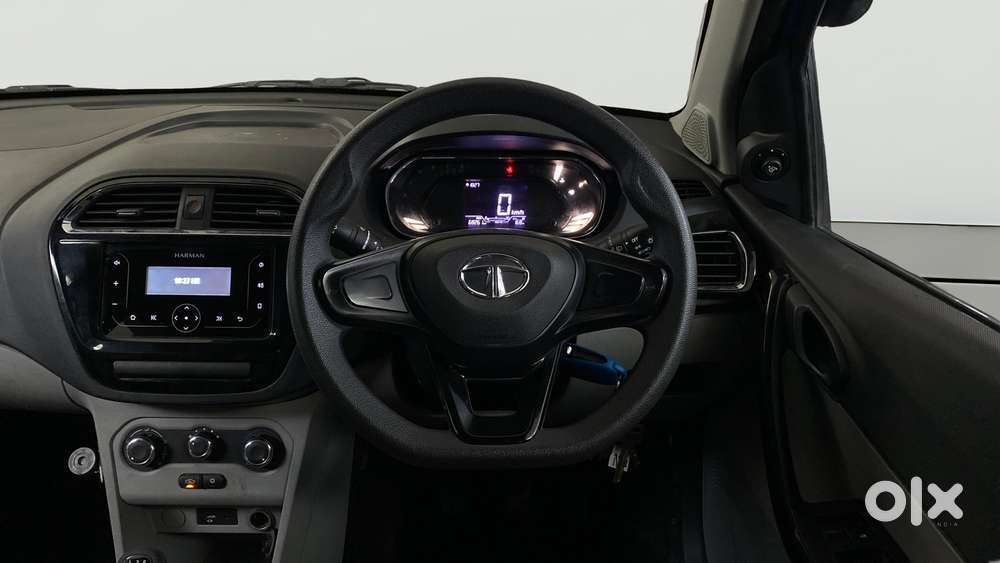 Tata Tiago 1.2 Revotron Xt, 2020, Petrol