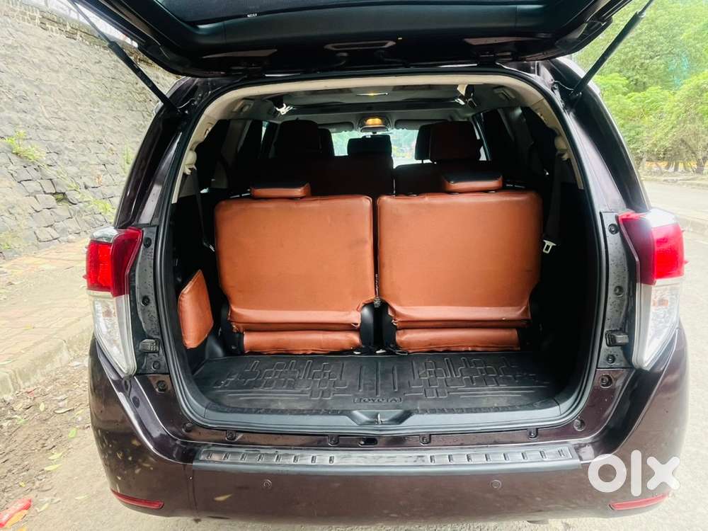 Toyota Innova Crysta 2.4 2016 Diesel Manual