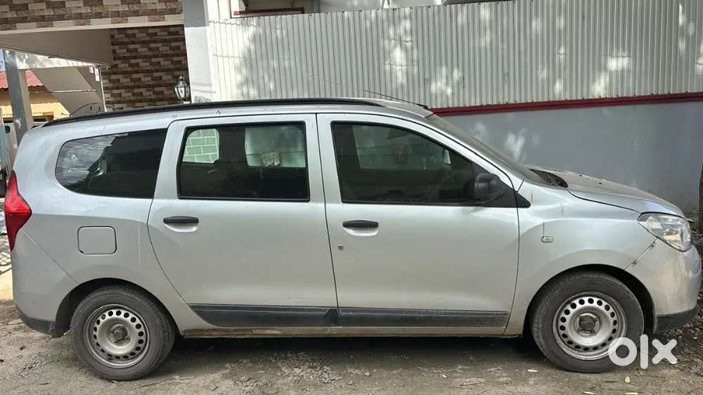Renault Lodgy 8 Sitting For 3.75l