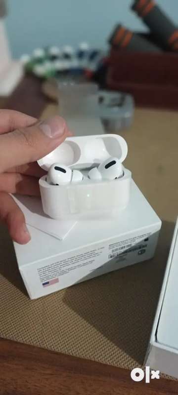 Low price airpods online pro