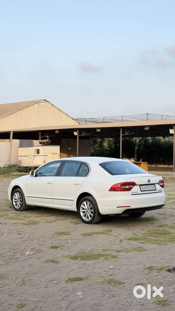 Skoda Superb 2.0 Elegance Tdi Cr At, 2015, Diesel