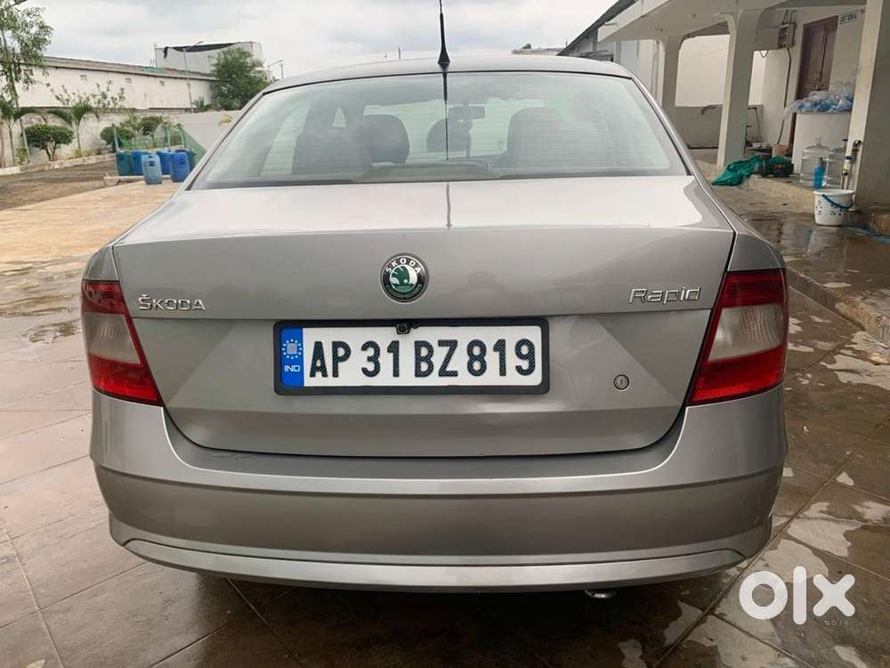 Skoda Rapid Diesel 2013