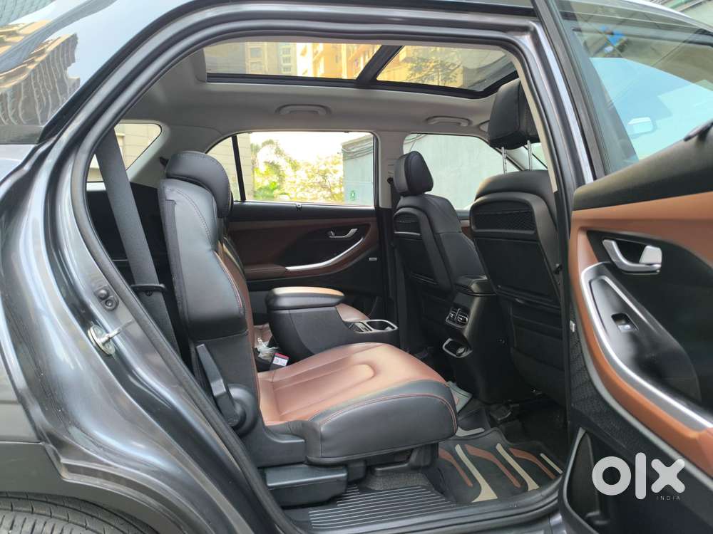 Hyundai Alcazar 2.0 Signature (o) Petrol At 6 Str, 2021, Petrol