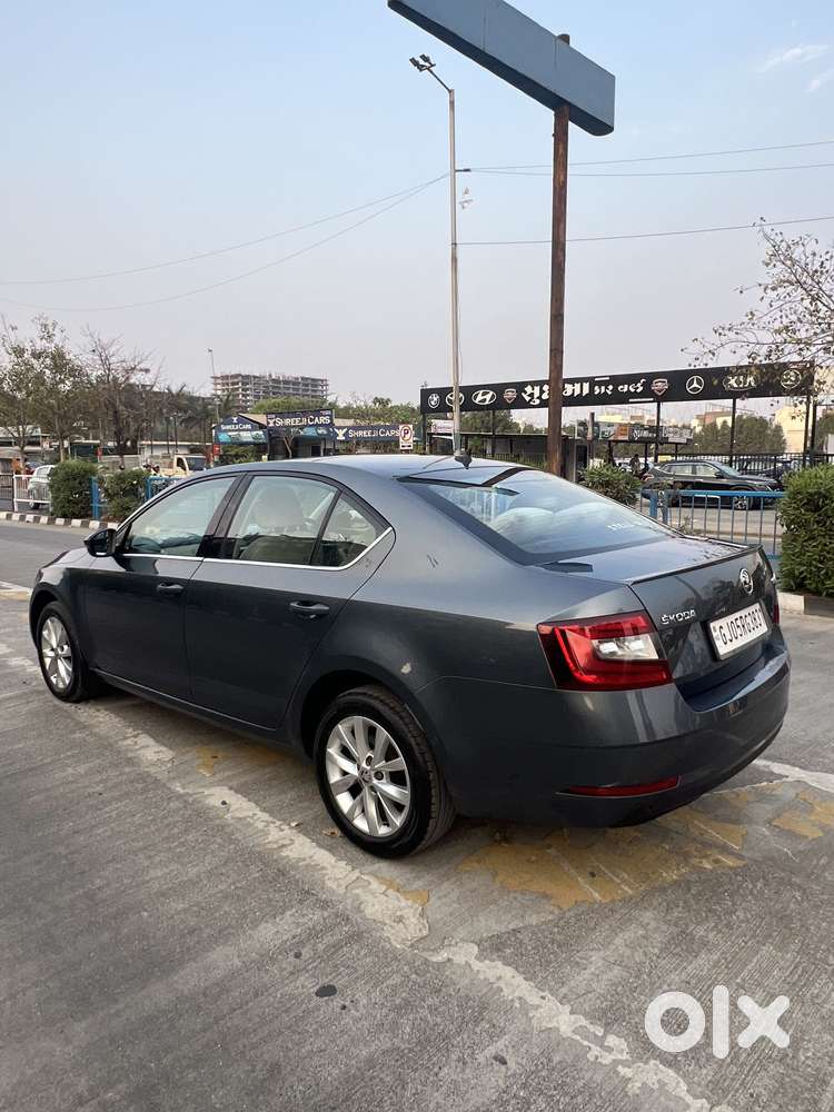 Skoda Octavia 1.8 Tsi At L K, 2019, Petrol