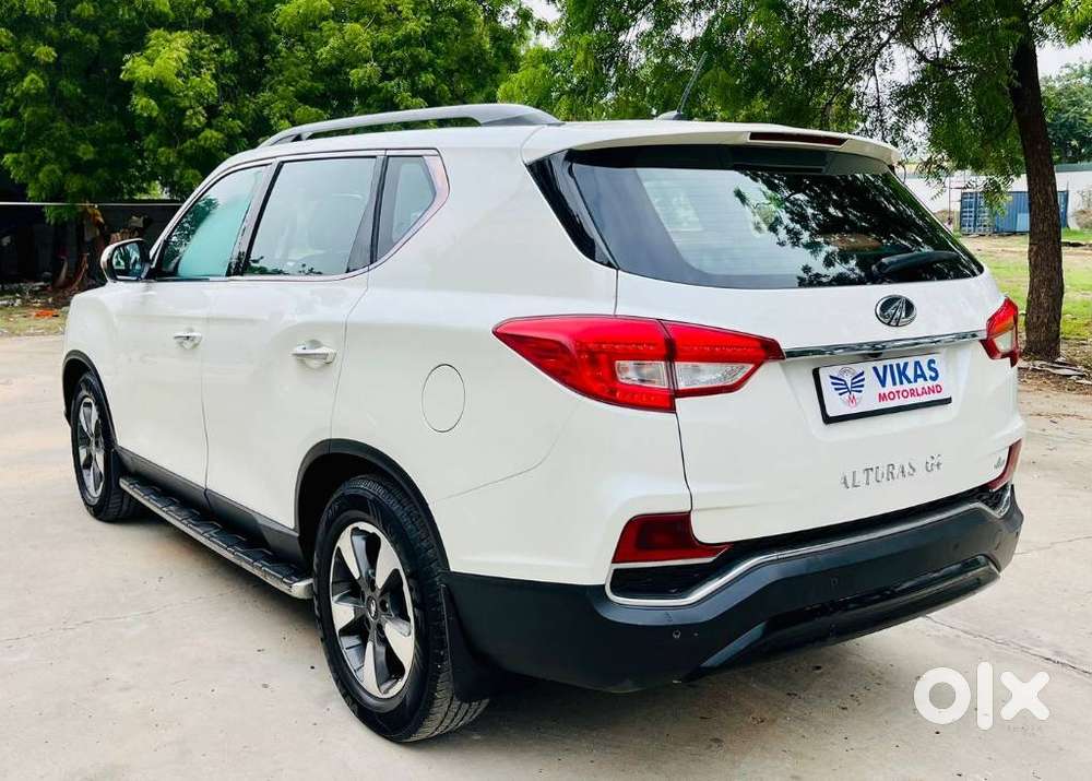 Mahindra Alturas G4 4wd At, 2020, Diesel