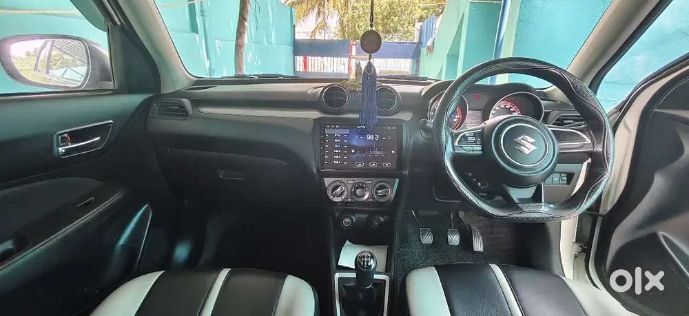 Maruti Suzuki Swift 2020 Vxi