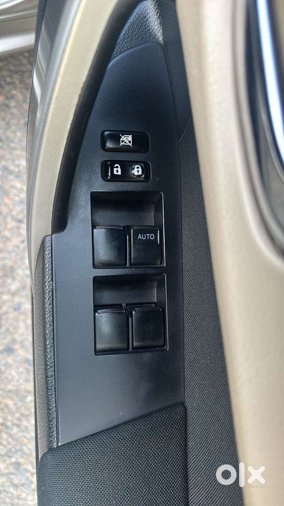 Toyota Corolla Altis G At, 2016, Petrol