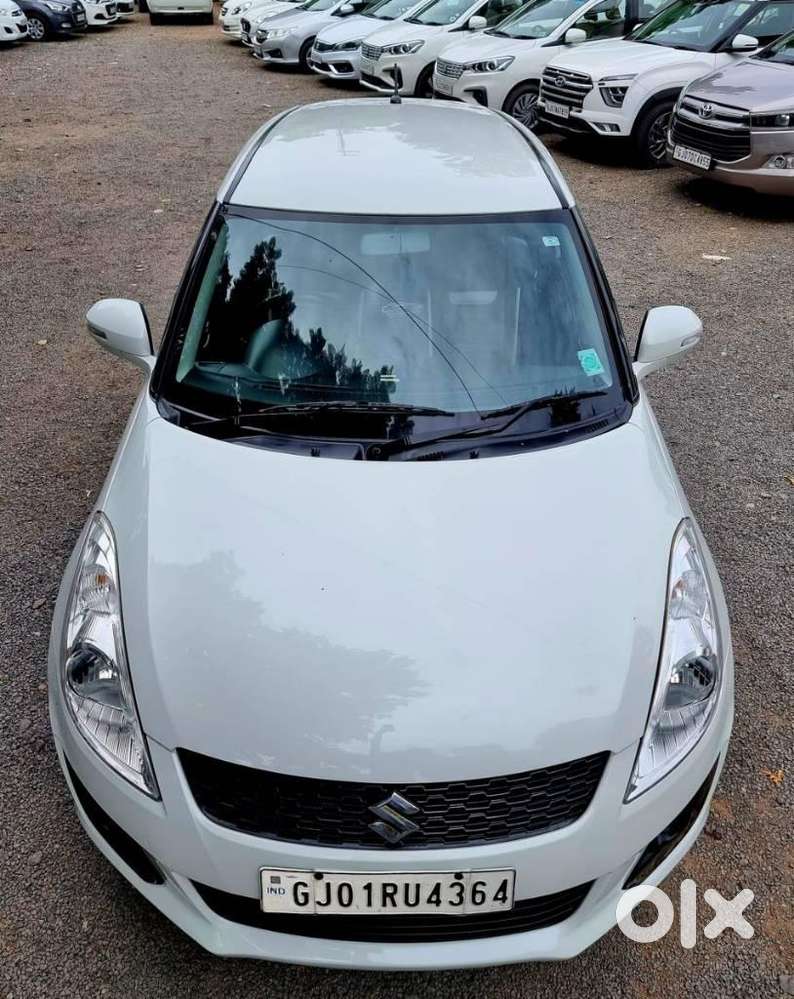 Maruti Suzuki Swift Vxi + Manual, 2016, Petrol