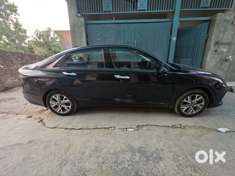 Black New Shape Verna 2024