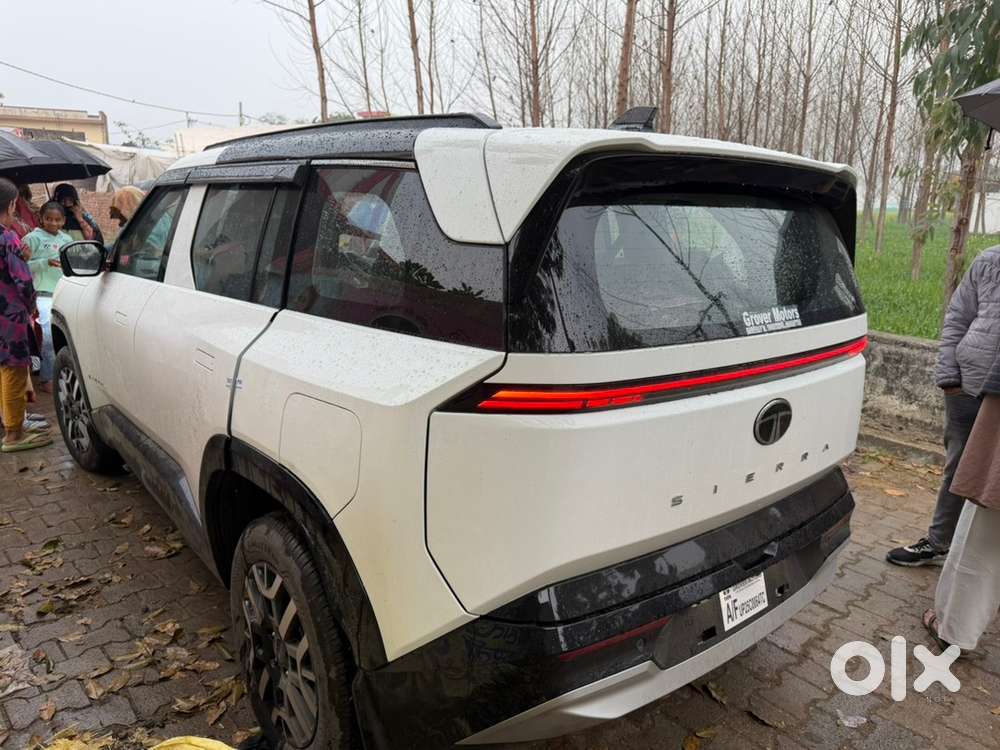 Tata Sierra Turbo Manual Petrol 2026