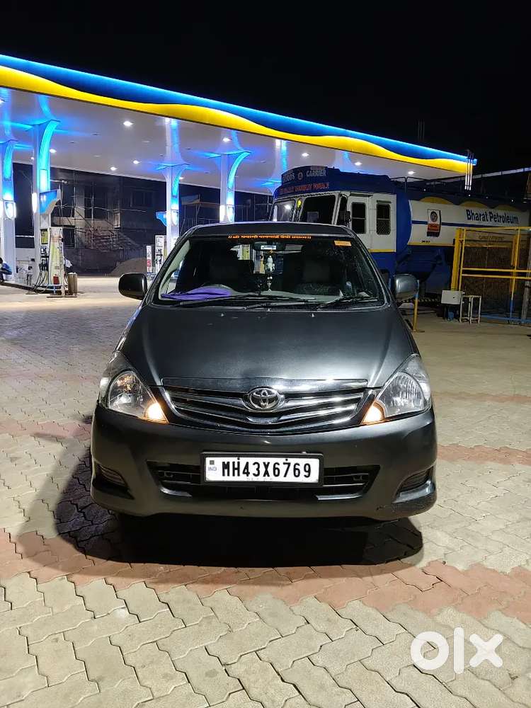 Toyota Innova 2009 Diesel 130000 Km Driven