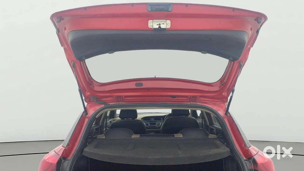 Hyundai Elite I20 1.4 Sportz (o) Crdi, 2015, Diesel
