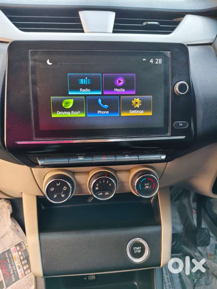 Renault Triber 1.0 Rxz Dual Tone, 2019, Petrol