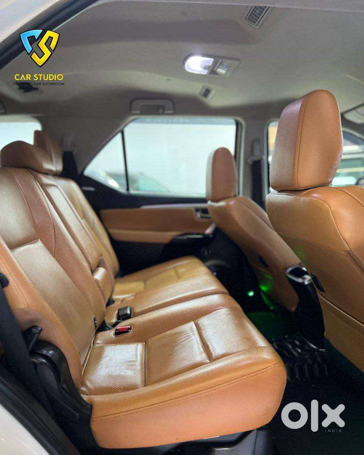 Toyota Fortuner 4x2 At 2.8 Diesel, 2023, Diesel