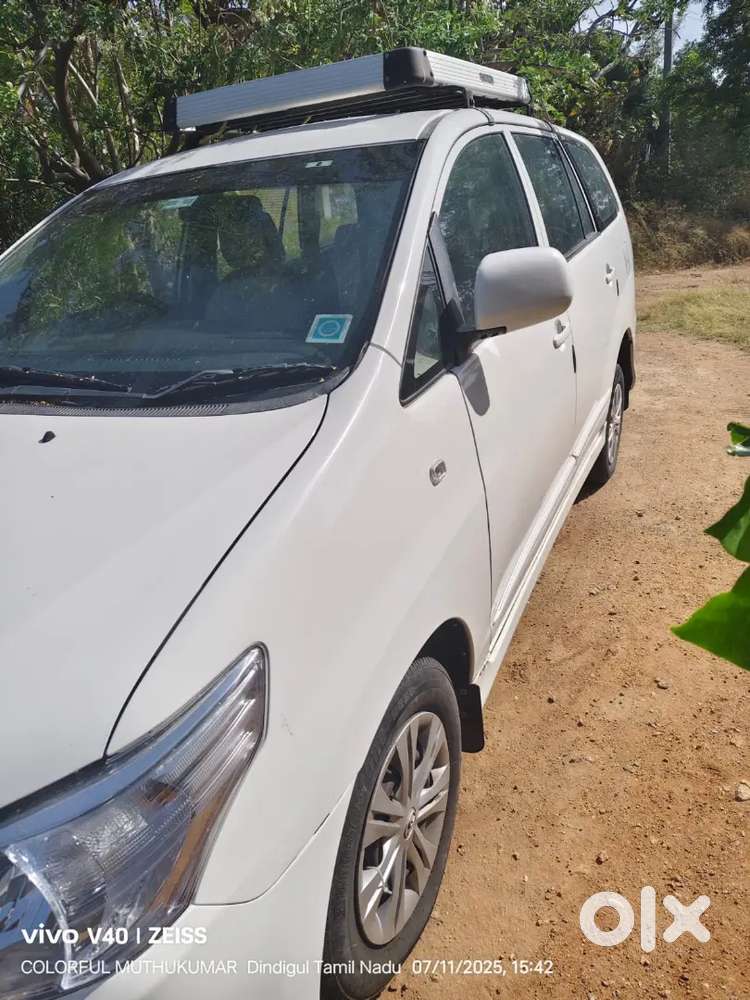 Toyota Innova 2016 Diesel Well Maintained
