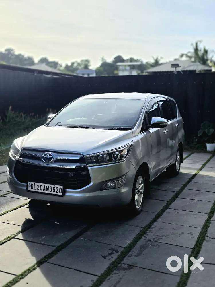 Toyota Innova Crysta Diesel 2017